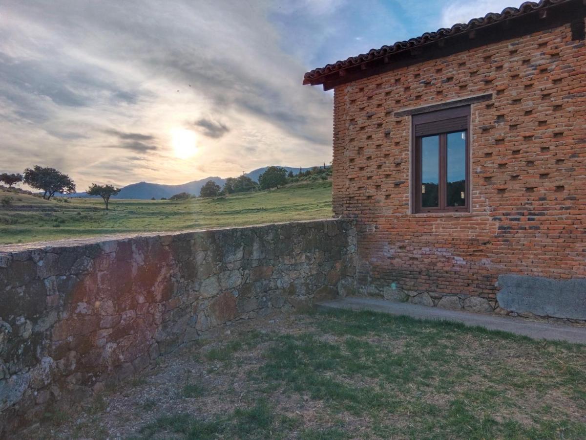Casa Rural - Complejo El Tejar De Las Canadas Candeleda Eksteriør bilde